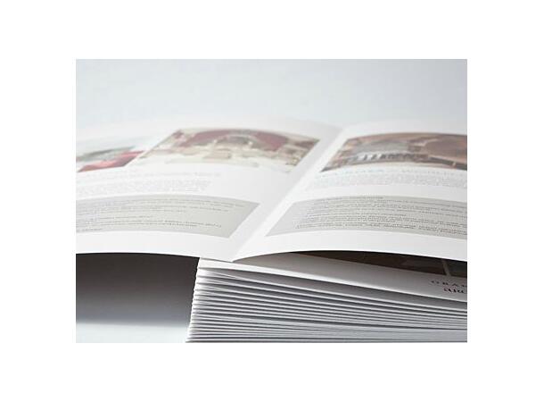 Folder med trykk 4+4 farge A5 stående 170 gr. resirkulert ubestrøket 10000 stk 